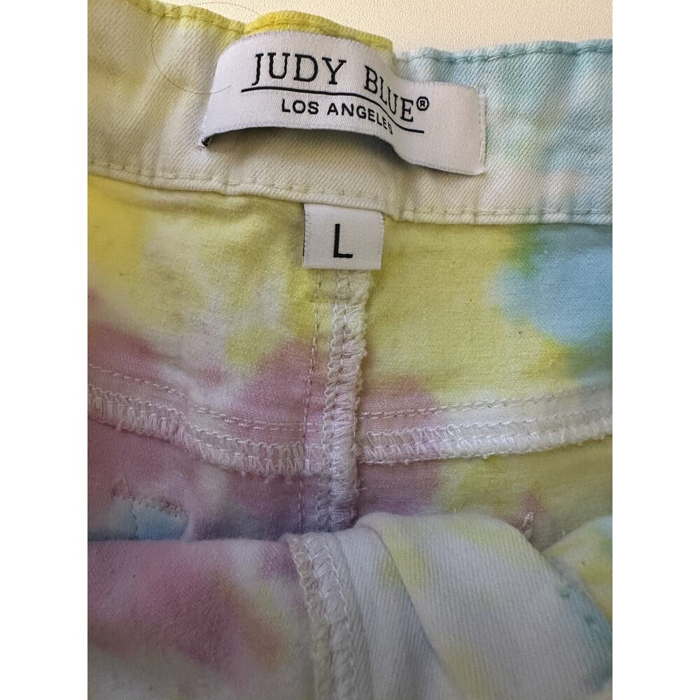 ✨2/$20 Judy Blue Swirl Tie Dye Raw Cut Off Denim Shorts Large Summer Festival - Picture 6 of 16